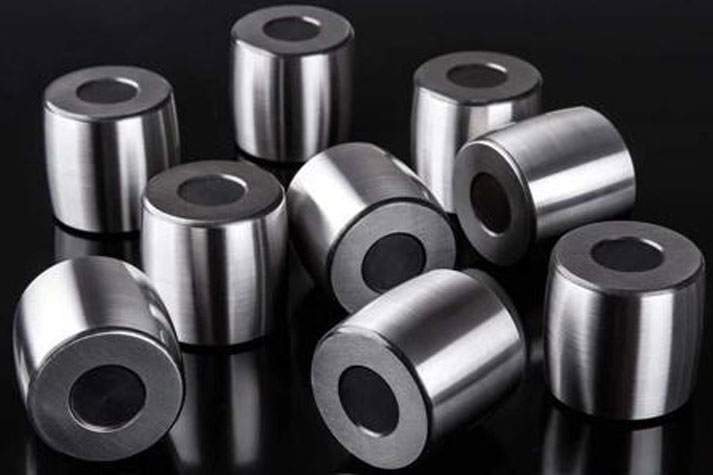 Classification and Performance of Four Row Cylindrical Roller Bearings for Rolling Mills