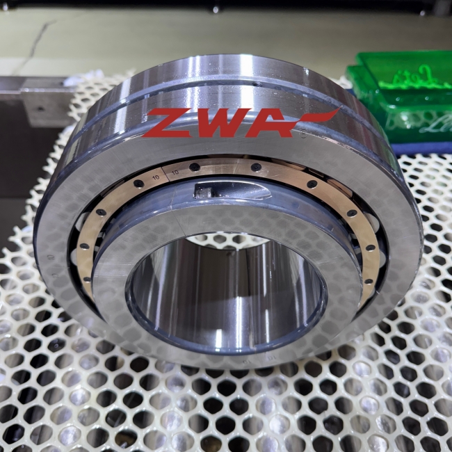 split-roller-bearings-3.jpg