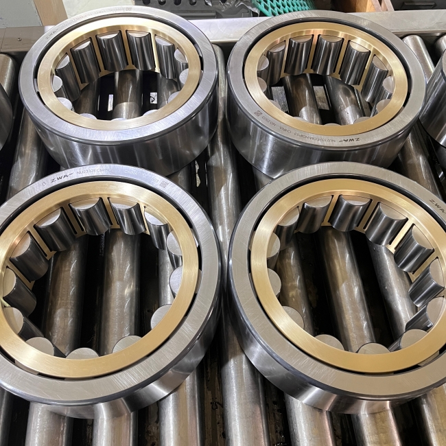 heavy-duty-special-bearings-define-a-new-standard-for-core-components-of-high-end-sand-making-machines-2.jpg heavy-duty-special-bearings-define-a-new-standard-for-core-components-of-high-end-sand-making-machines-2.jpg